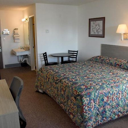 غلينديف Yellowstone River Inn المظهر الخارجي الصورة